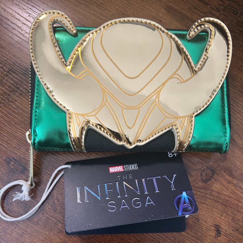 Loki Loungefly wallet net